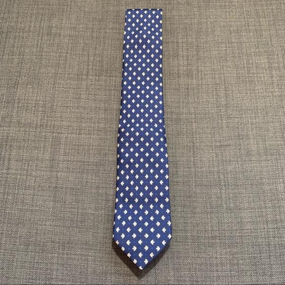 Salvatore Ferragamo Fish Print Silk Tie (Blue) - Picture 4 of 11